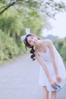 阿富汗一女市长飞抵德国
